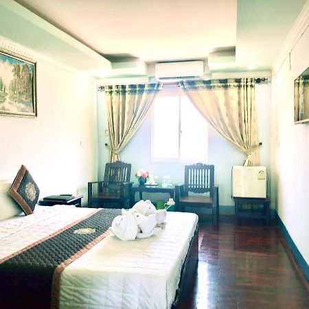 Mekong Hotel Thakhek Esterno foto