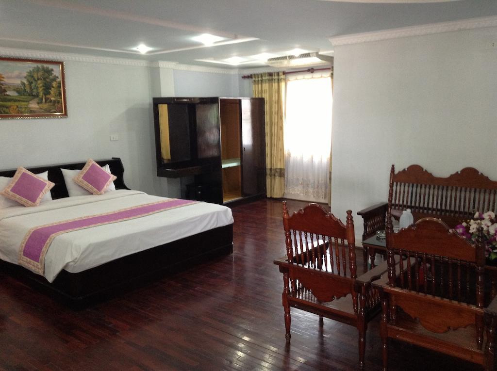 Mekong Hotel Thakhek Esterno foto