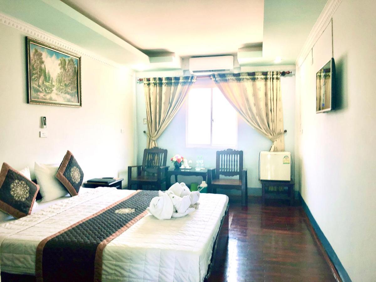 Mekong Hotel Thakhek Esterno foto