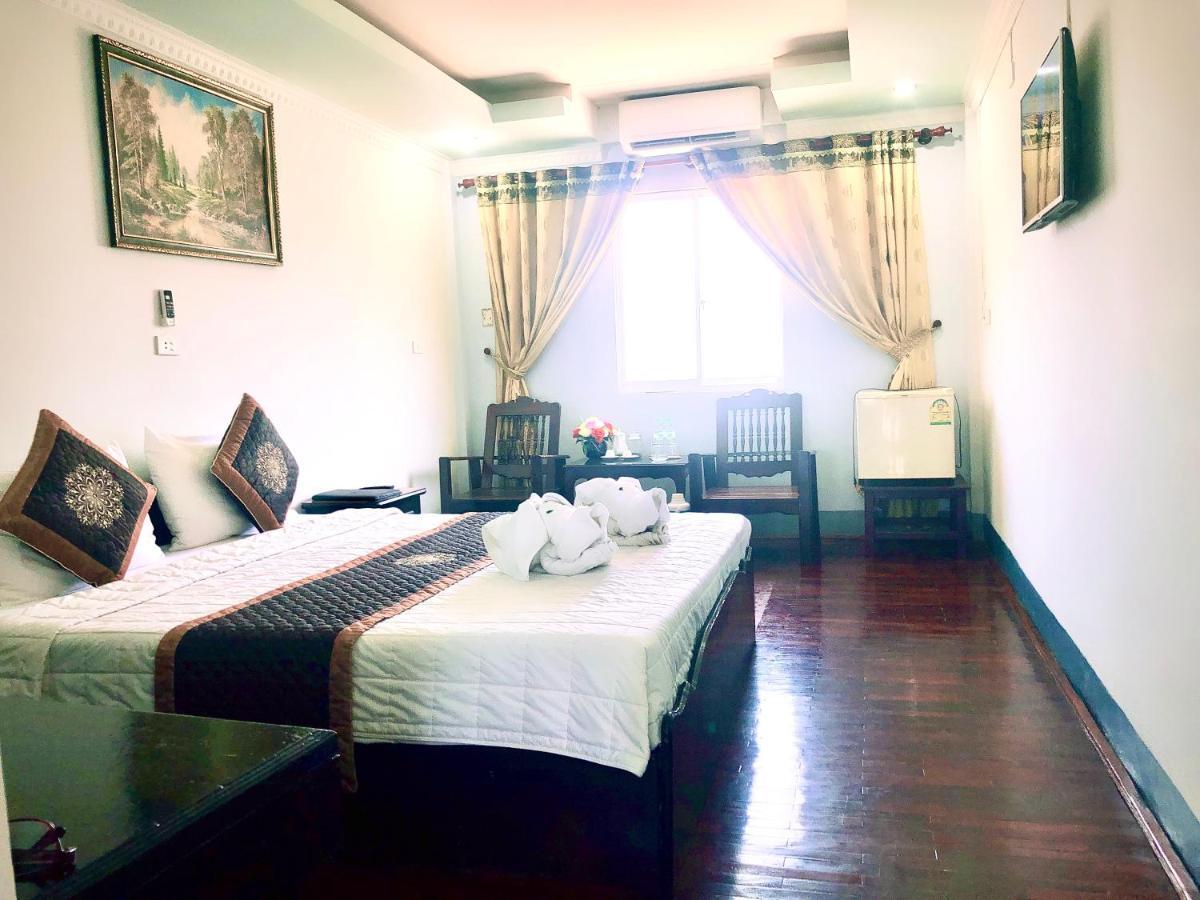 Mekong Hotel Thakhek Esterno foto