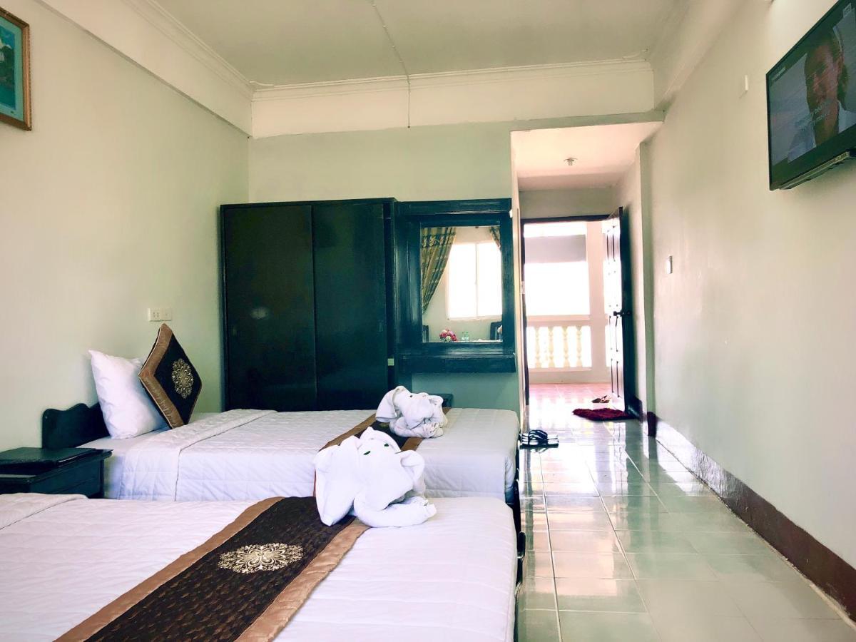 Mekong Hotel Thakhek Esterno foto