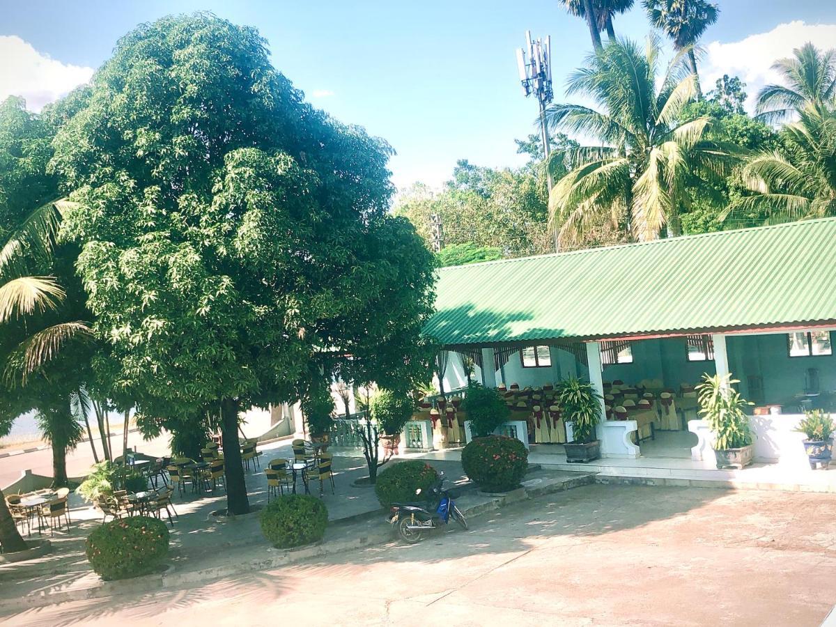 Mekong Hotel Thakhek Esterno foto