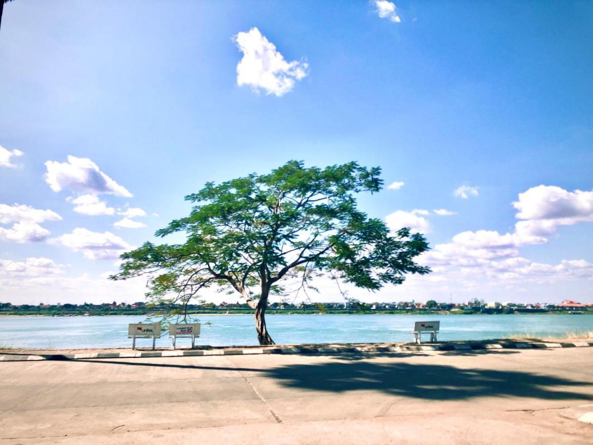 Mekong Hotel Thakhek Esterno foto