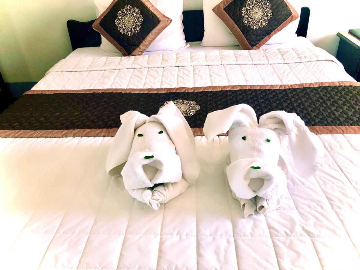 Mekong Hotel Thakhek Esterno foto