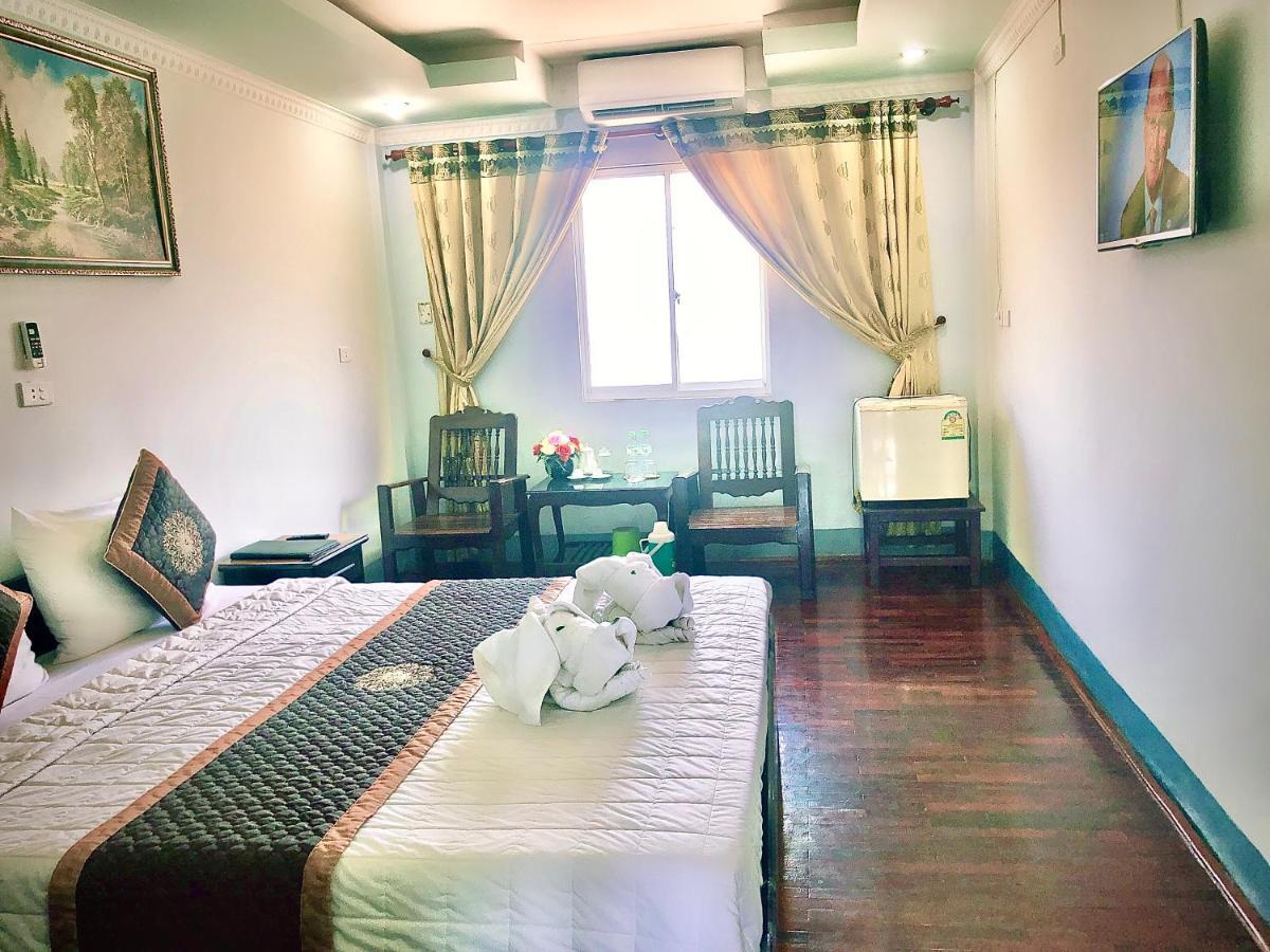Mekong Hotel Thakhek Esterno foto